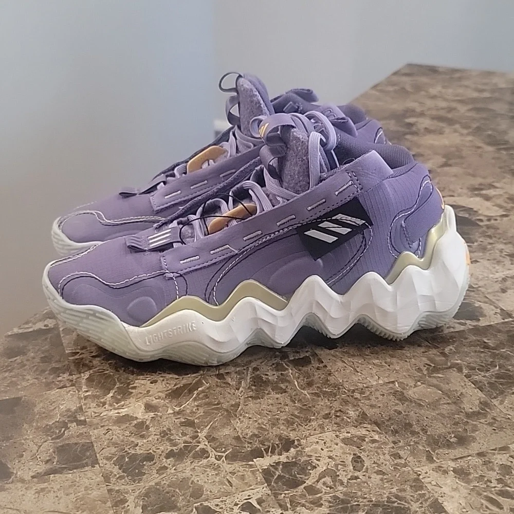 ADIDAS EXHIBIT B CANDACE PARKER Woman's MID BASKETBALL SHOES Size 7.5